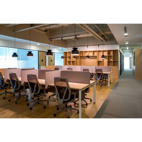 New York, Long Island City - Spaces: 47 Avenue A, New York, NY 10009